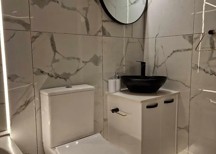 Апартаменты Seaside View 1-bedroom Apartment!