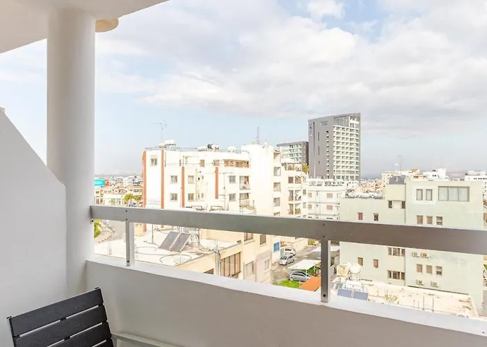 דירה Seaside View 1-bedroom Apartment!