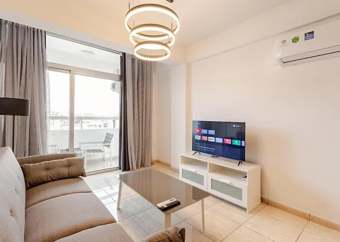 Seaside View 1-bedroom Apartment! Apartament